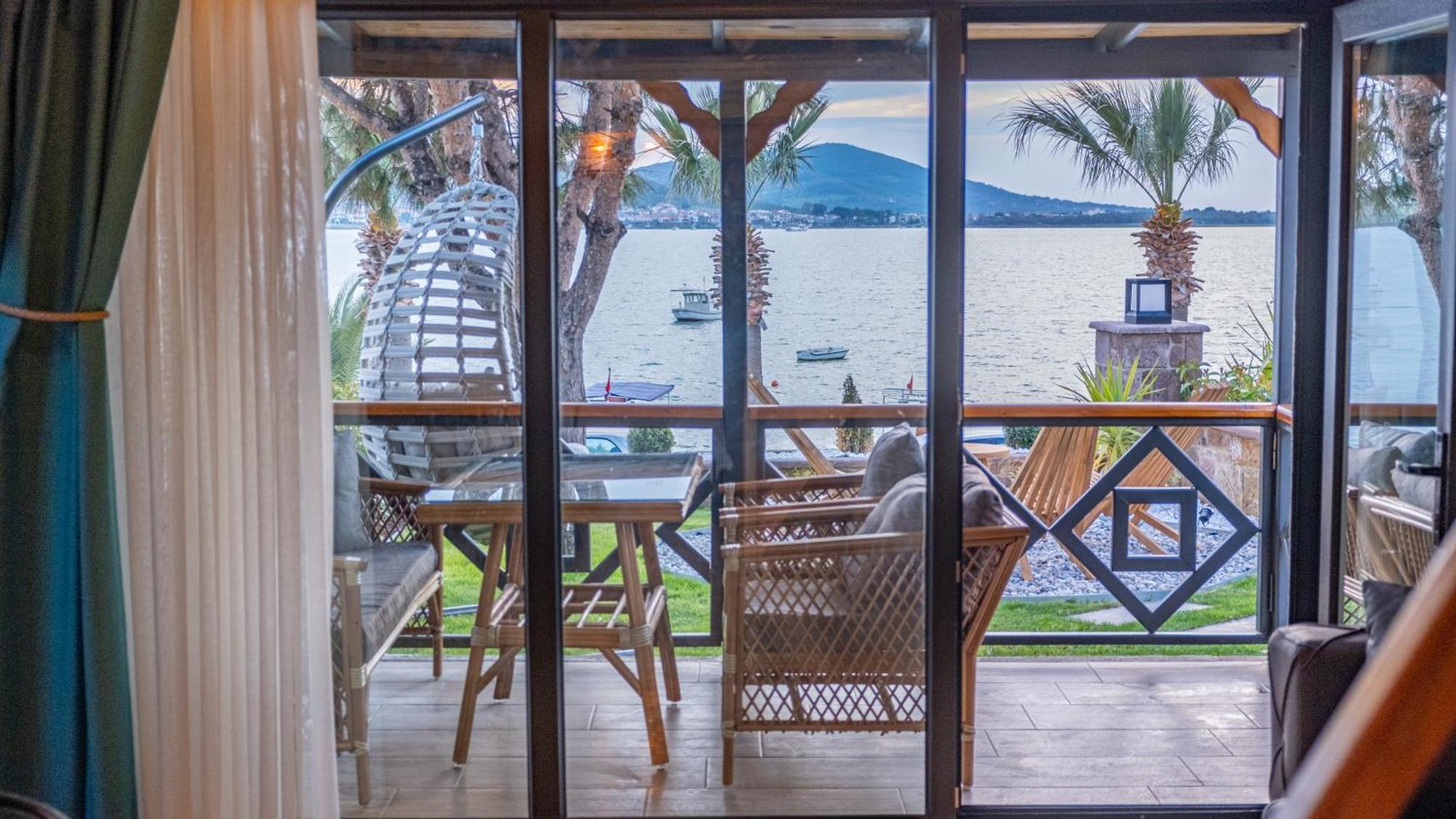Tringo Bungalov Ayvalik Luaran gambar